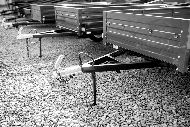 truck-trailer-at-the-agricultural-shop-2021-09-04-09-04-44-utc truck-trailer-at-the-agricultural-shop-2021-09-04-09-04-44-utc